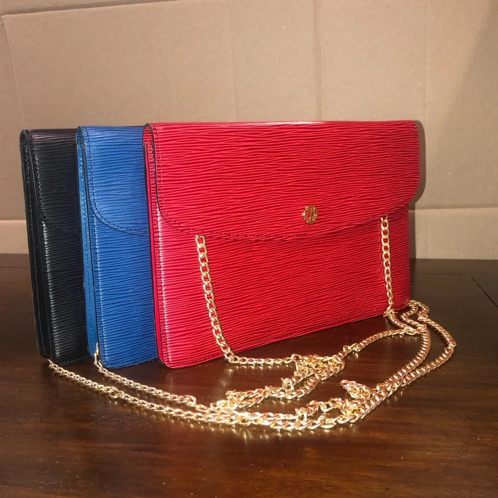 LOUIS VUITTON Red Epi Leather Clutch Crossbody and Shoulder Bag GM size